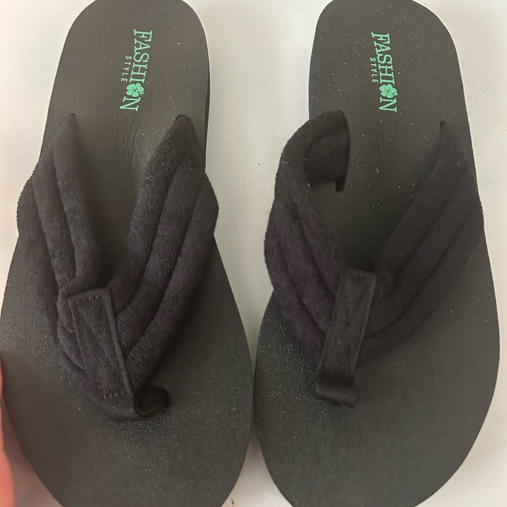 Black Women's Sandals